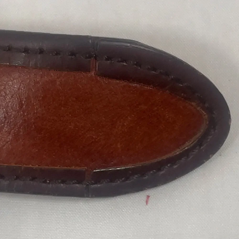 Columbia Belt Brown Leather with Dark Brown Trim Western Med 34-36 Metal Buckle